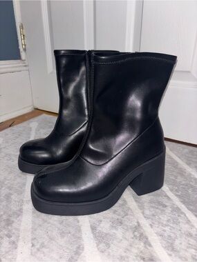 torrid Black Chunky Platform Ankle Boots